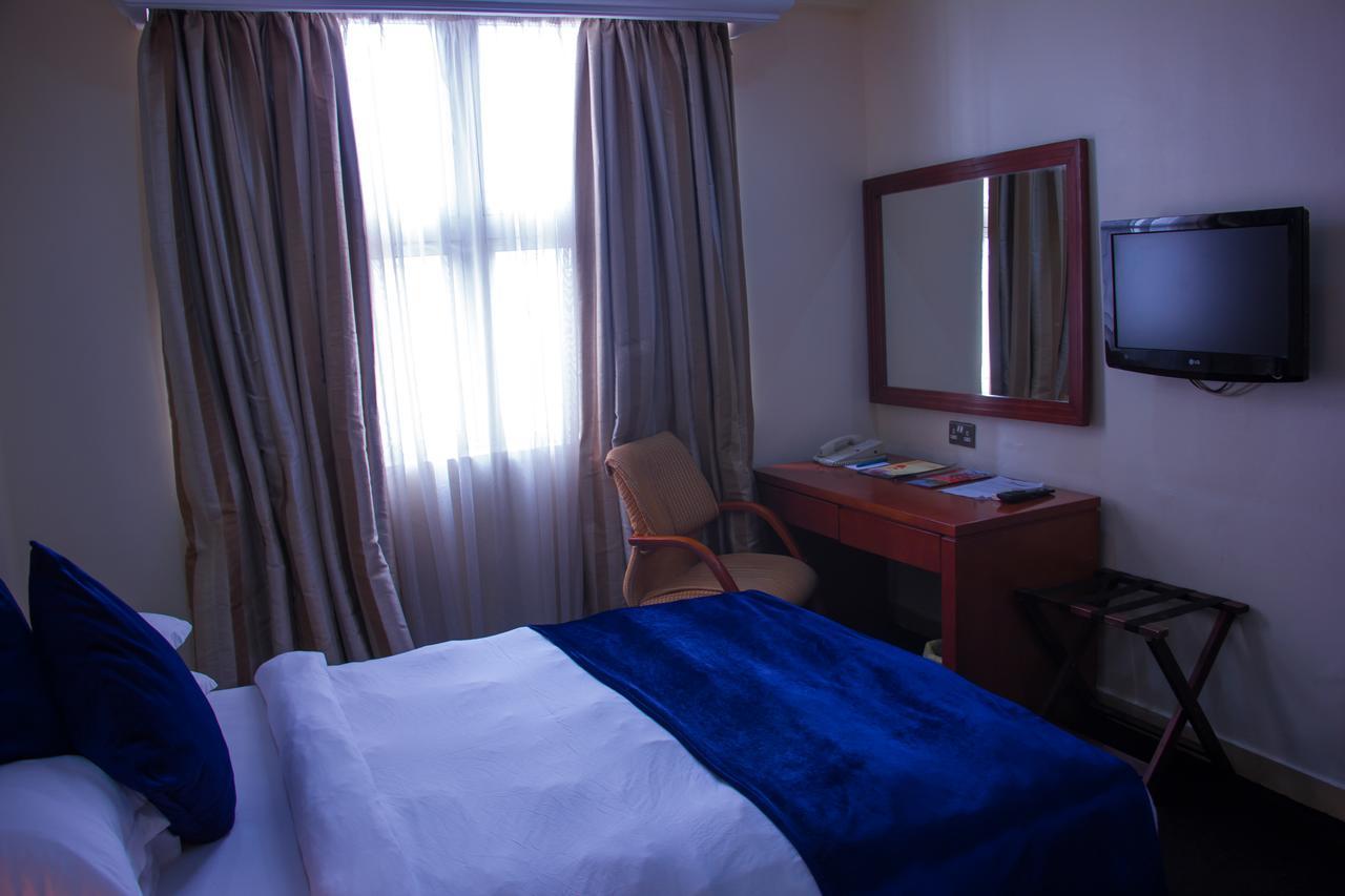 Westwood Hotel Ikoyi Lagos Exterior photo