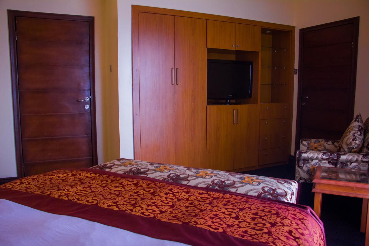 Westwood Hotel Ikoyi Lagos Exterior photo