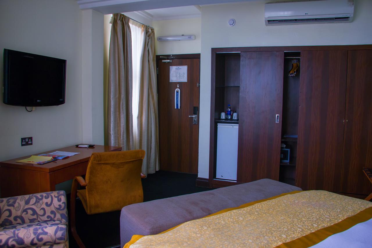 Westwood Hotel Ikoyi Lagos Exterior photo