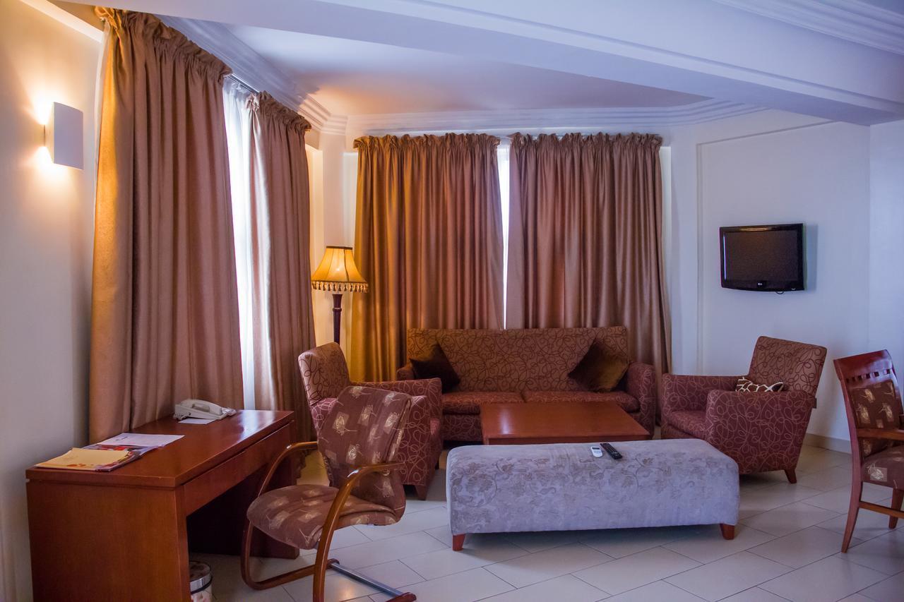 Westwood Hotel Ikoyi Lagos Exterior photo